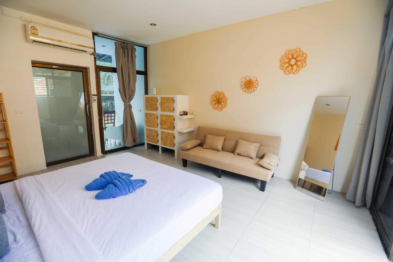 Phangan Padel Club Hotel Baan Tai Exterior photo